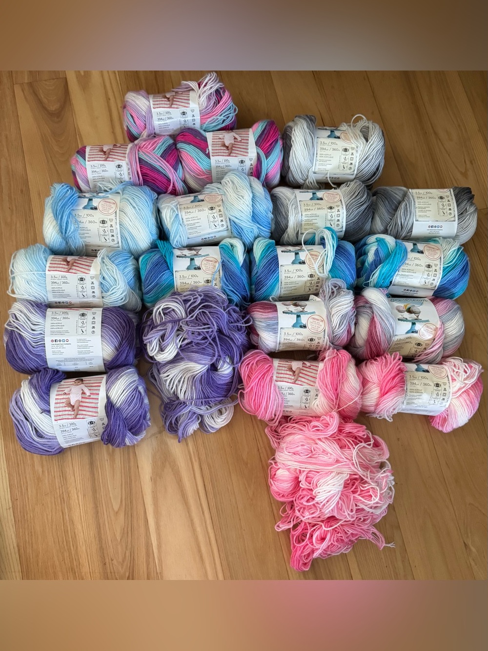 Lion Brand Ice Cream Yarn Lot 18 Skeins + Extras Self Striping Baby DK - Picture 3 of 4